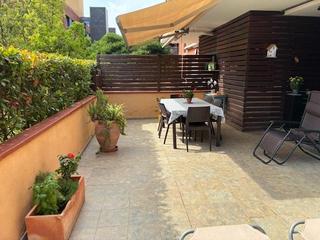 Planta baixa a Monestir 3. Impecable planta baja de unos 93m2  en residencial con piscina