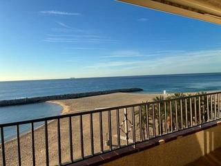 Appartement  Josep mundet. Fantástico apartamento en primera línea de mar