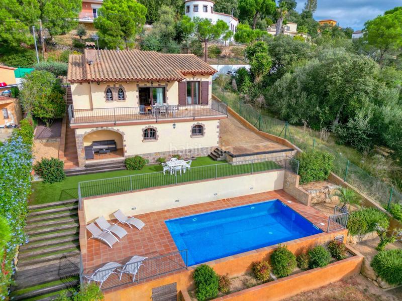 Foto 6d8b3208-9564-4797-b8d9-984124ffaa67. Chalet con parcheggio in Cabanyes-Mas Ambrós-Mas Pallí Calonge