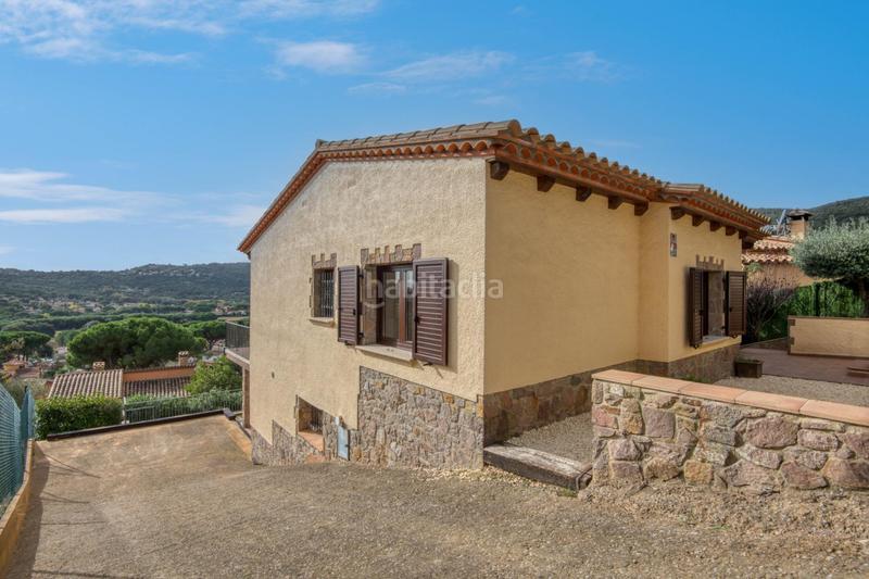 Foto b7581140-188a-49ab-b855-6463c32781b4. Chalet con parcheggio in Cabanyes-Mas Ambrós-Mas Pallí Calonge