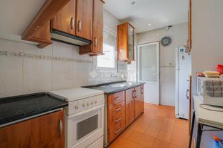Pis  Calle morella. Piso en venta en terrassa