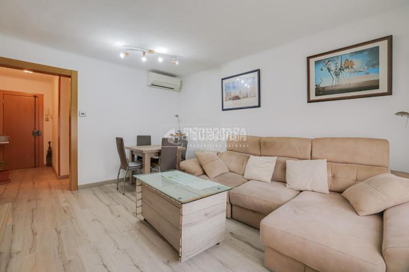 Foto 5c4e5707-fcfa-435a-bd72-d5376963ada9. Etagenwohnung in Can Palet Terrassa