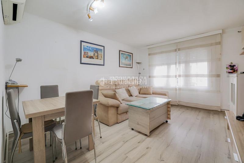 Foto 7d95c995-234d-4e3b-9771-345179c30f0d. Etagenwohnung in Can Palet Terrassa