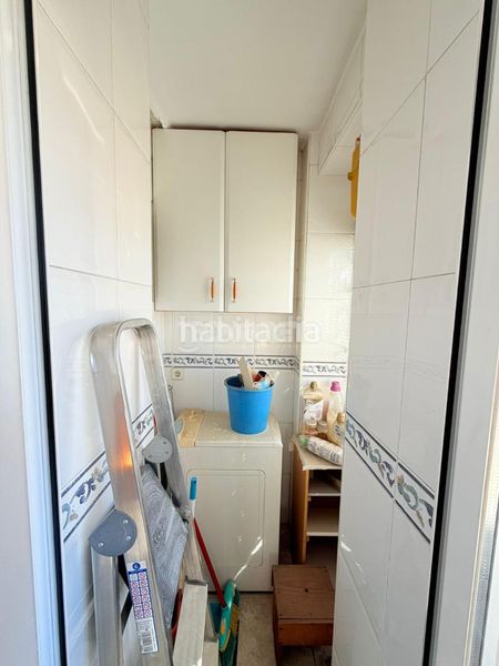 Foto edb9dac3-be1c-4d63-84c4-856496d82f7a. Lloguer pis a Aluche Madrid