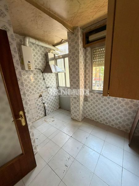Foto 067cfa4a-ff79-4785-b2e0-2dbaacc74a86. Piso  en venta en Aluche Madrid
