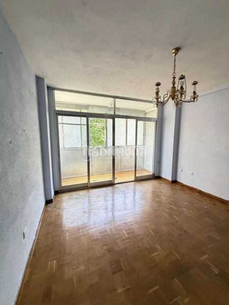 Foto 87b89337-59ca-43c1-9c53-cc65d57f23fa. Piso  en venta en Aluche Madrid