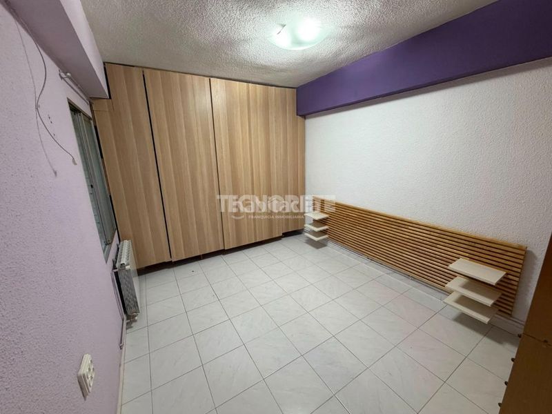 Foto 2a2a3a7e-b464-4b09-a7cc-3557eee58e1a. Pis a Aluche Madrid