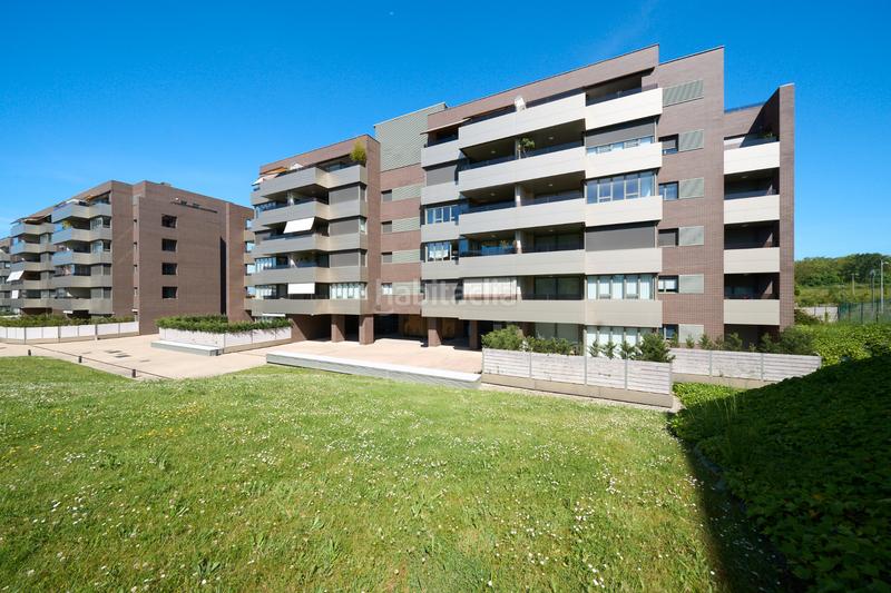 Foto b483f486-9f71-4308-a2d6-bd46767070fc. Rez-de-chaussée avec chauffage parking dans Aretxabaleta Vitoria - Gasteiz
