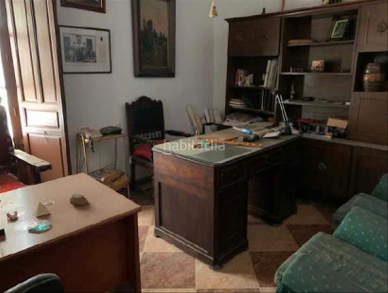Foto bcb2aa3f-cb7a-4e4a-81a4-fed227ee11d8. Casa amb aparcament a Peñaflor