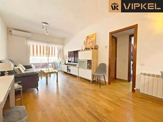 Pis  Carrer de lope de vega. Tu nuevo hogar en barcelona: luminoso, funcional y con terraza p