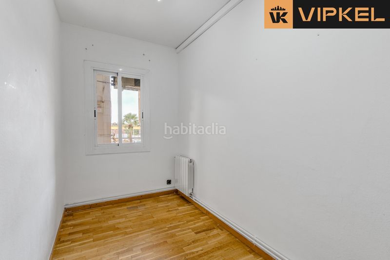 Foto 3d7c0014-520b-44ea-8e2b-57a615408d3c. Pis amb calefacció aparcament a Sarrià Barcelona