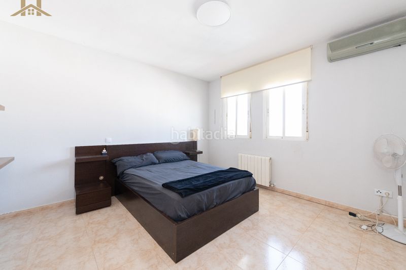 Foto 956c02a2-f98d-40b0-9c44-7330bf09551d. Casa aparellada amb calefacció aparcament a Los Barreros Seseña