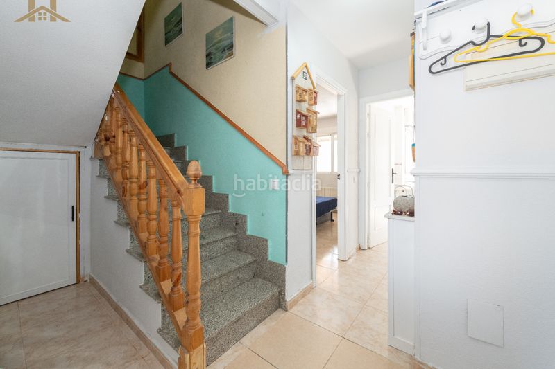 Foto 9a24224e-1844-4df3-83c3-4545dd33fb3b. Casa aparellada amb calefacció aparcament a Los Barreros Seseña