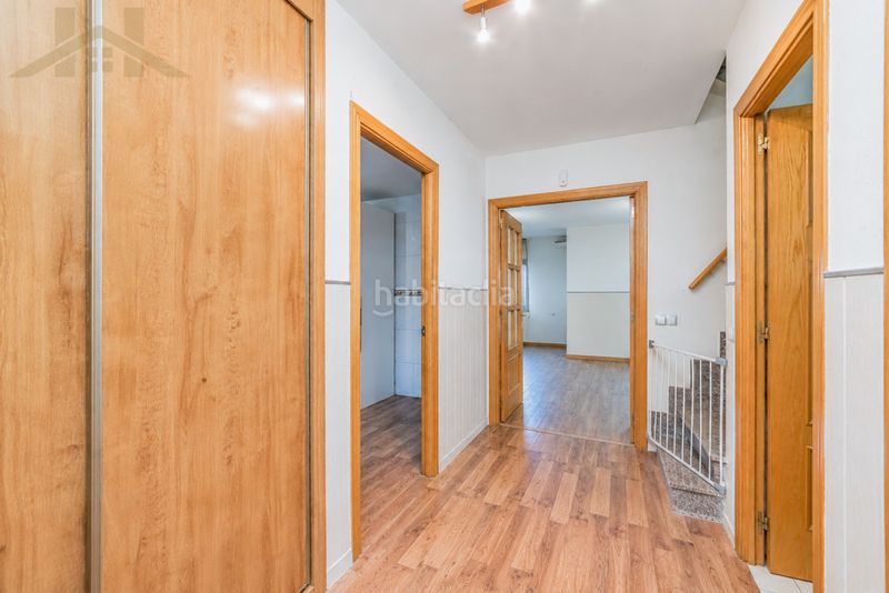 Foto ac9a6d92-7460-4352-99b9-40ef6ea39a49. Casa adossada amb calefacció aparcament piscina a Seseña