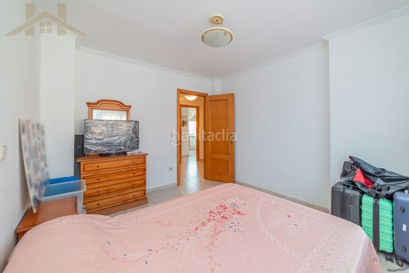 Foto 0c3c8d2c-cf27-4015-84ba-92ed9433c7f4. Casa adossada amb calefacció aparcament a Seseña nuevo Seseña