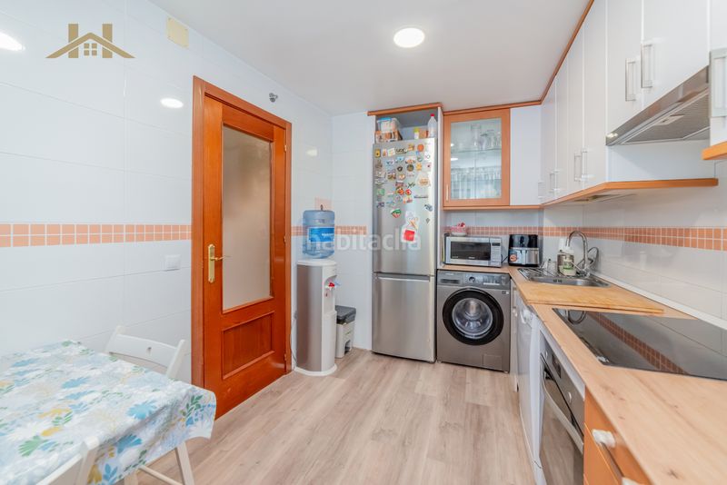 Foto f79a4b07-1900-47c3-b236-1b39e976db71. Casa adossada amb calefacció aparcament a Centro Seseña