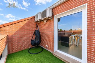Attique  Calle tahona antigua. En venta: impresionante ático reformado de 1 dormitorio con dos
