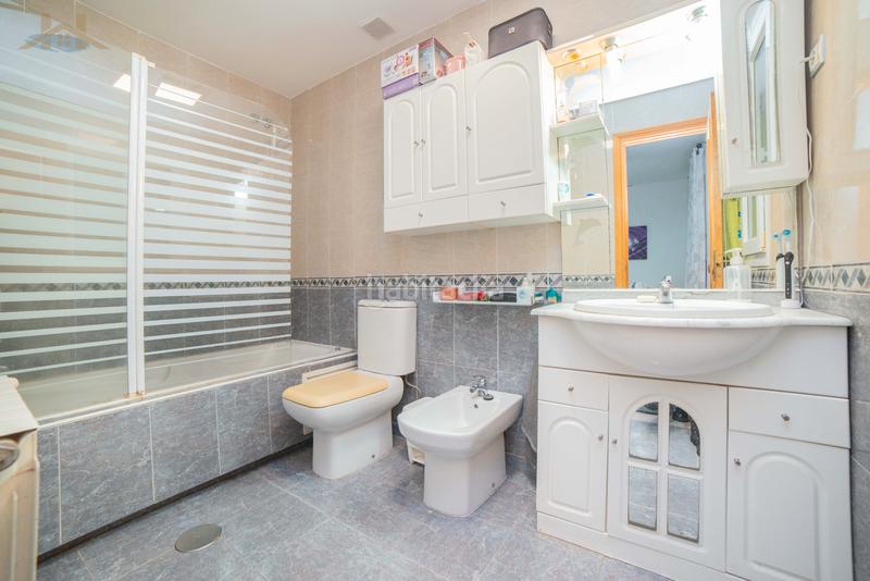 Foto e37e57a4-d95c-435f-bfc2-deae44f653b1. Maison jumelée avec chauffage parking dans Cuevas-Ilustración Ciempozuelos