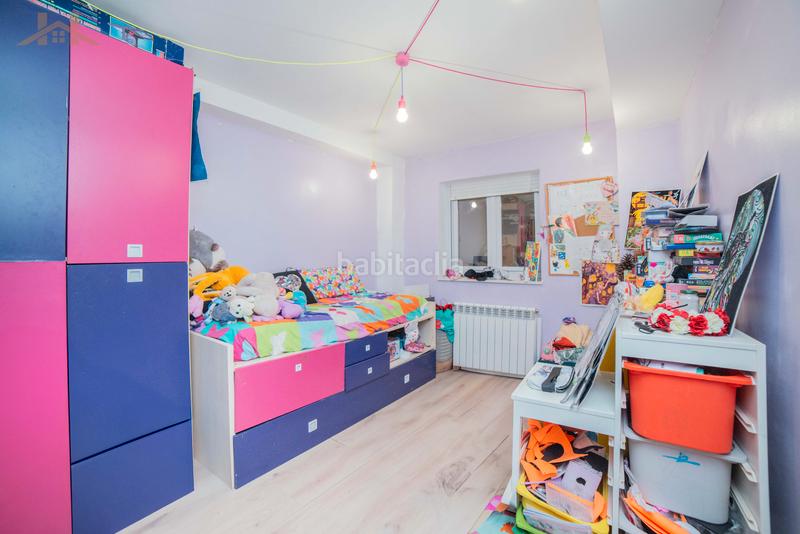 Foto f76637d0-f741-4fe5-a48b-a2bd66c9c894. Maison jumelée avec chauffage parking dans Cuevas-Ilustración Ciempozuelos