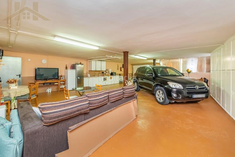 Foto 6736a4bb-791a-40c0-a315-c76b463fa8a0. Chalet hogares vende amplio chalet independiente en una unica planta en Ciempozuelos