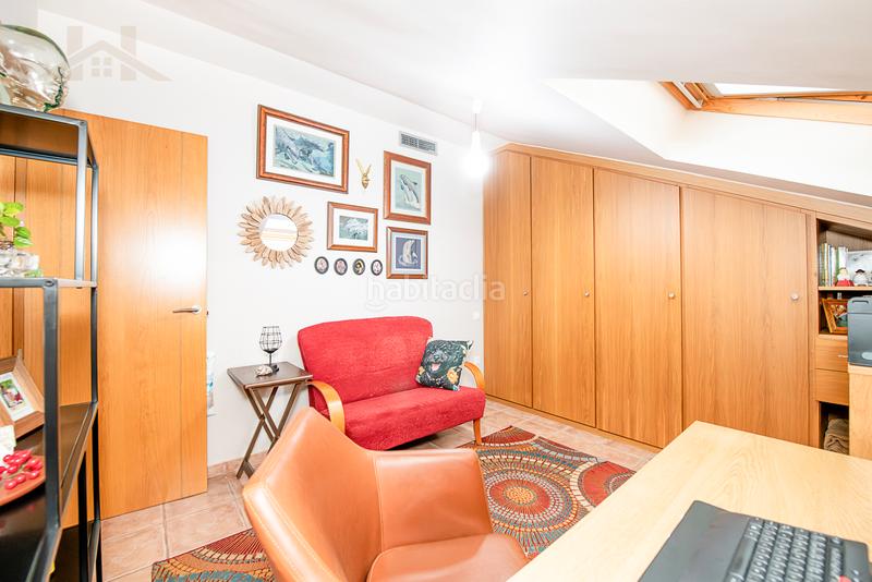 Foto b8138cb5-29c8-454b-b147-ae102fef8da8. Àtic amb calefacció aparcament a Casco Antiguo Sur Ciempozuelos