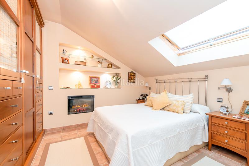 Foto f248bb55-0343-4bd3-9393-67a8f4714817. Àtic amb calefacció aparcament a Casco Antiguo Sur Ciempozuelos