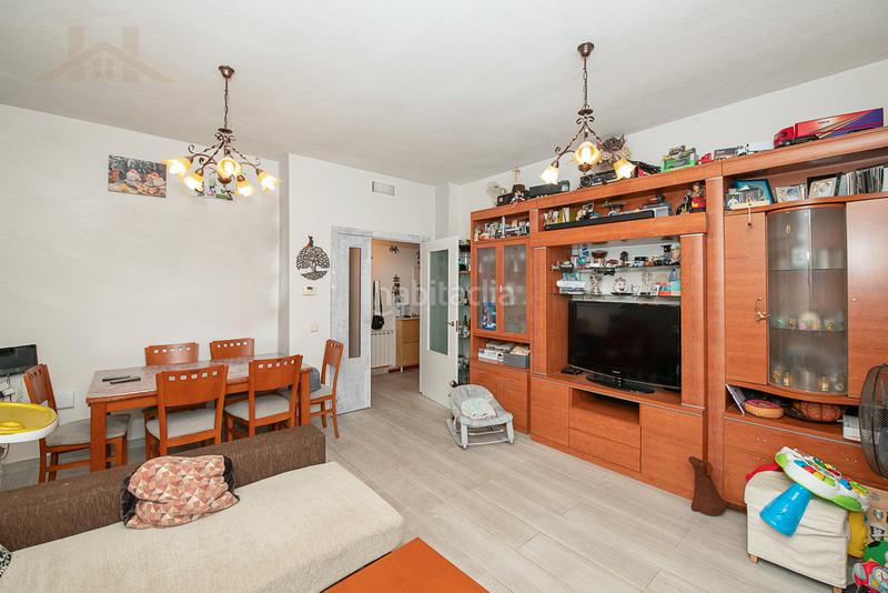 Foto 8a5aff0c-2595-4e6f-8bfd-87958faea16e. Piso hogares : en venta: piso en zona céntrica en Ciempozuelos