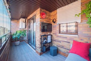 Piso  Calle doménico veneciano. En venta: impresionante piso de gran amplitud con terraza, garaj