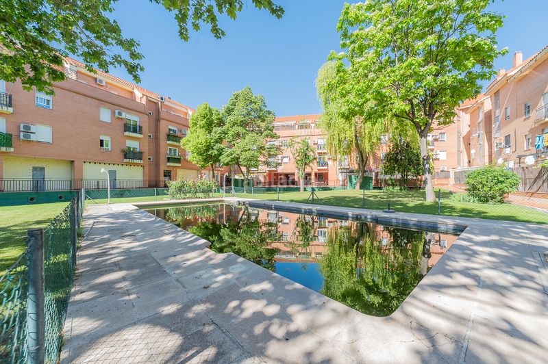 Foto c0bb5f84-8631-436e-9148-96fe2154b812. Etagenwohnung mit heizung pool in Casco Antiguo Sur Ciempozuelos