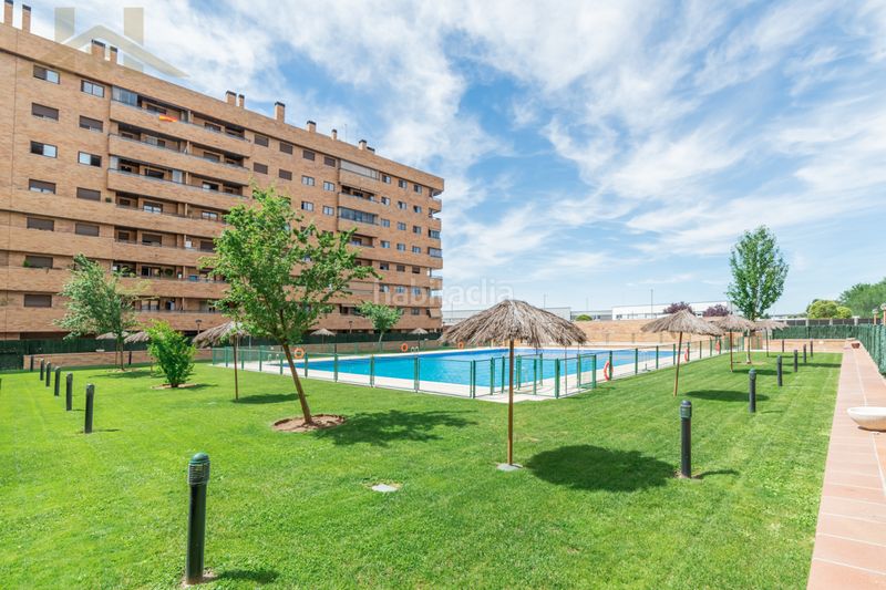Foto efbf49af-cb98-4517-b0b8-2c2727c73fef. Pis amb calefacció piscina a El Quiñón Seseña