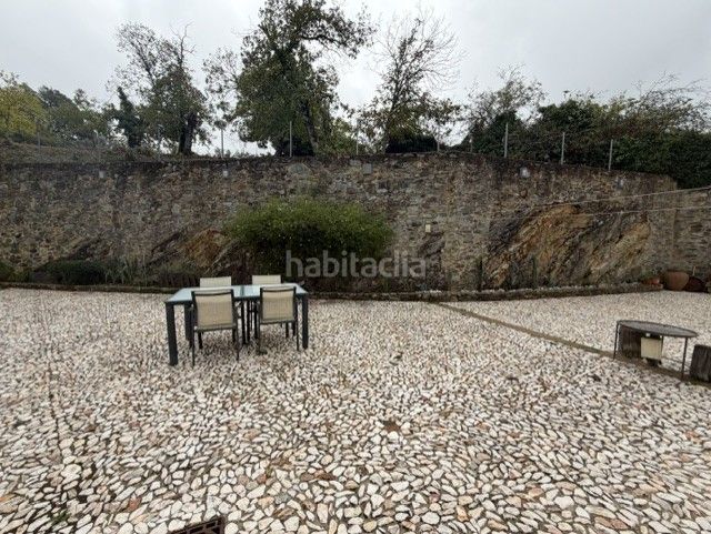 Foto b0af4fe2-f8ae-4465-98e5-f26ecd17b3f6. Chalet mit kamin parking in Fuenteheridos