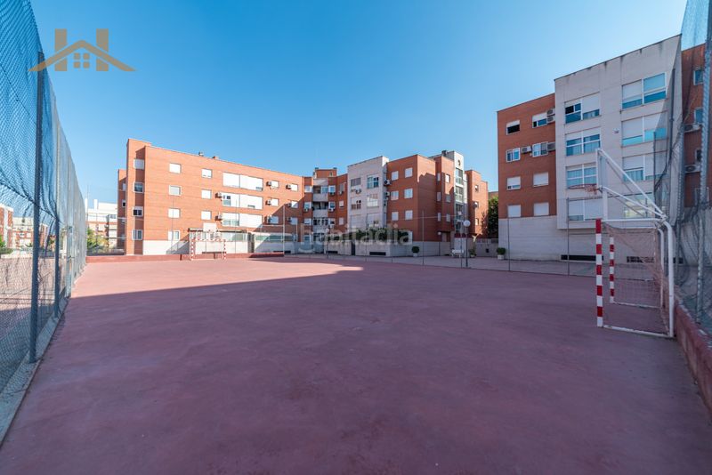 Foto ee4cb96d-c838-4833-9a45-791470fb6845. Appartamento con riscaldamento parcheggio piscina in Valdemoro
