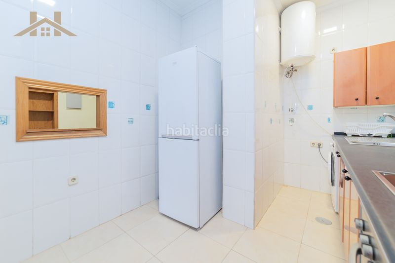 Foto a494ef23-c51e-418e-a6aa-e4e3d69738eb. Ground floor in calle osa mayor 6 in Centro Valdemoro