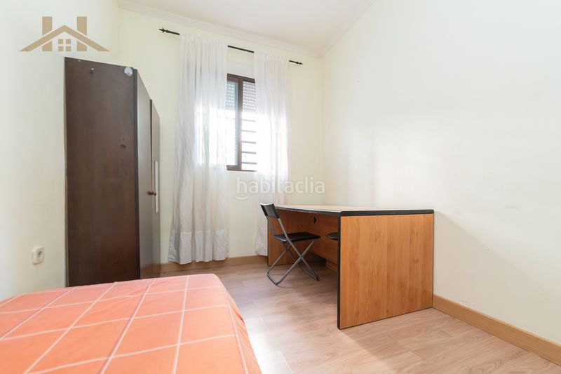 Foto e6ef1074-7594-4a4e-b06a-d0359a57dd7c. Ground floor in calle osa mayor 6 in Centro Valdemoro
