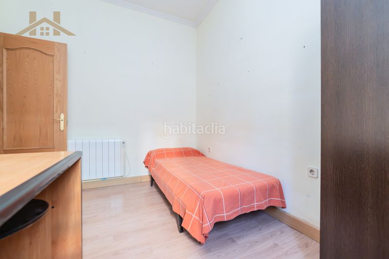 Foto fe41944f-c760-49b0-bc0b-d28358edfbf0. Ground floor in calle osa mayor 6 in Centro Valdemoro