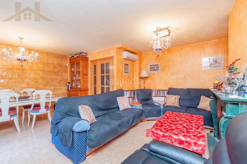 Foto 0f099106-8233-4fbf-89b3-169cb5b81afd. Maison jumelée avec cheminée chauffage parking piscine dans Valdemoro