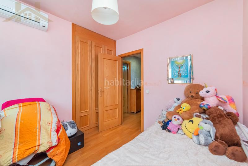 Foto 2182148a-e67e-4a8b-991e-b1a5dee3e866. Maison jumelée avec cheminée chauffage parking piscine dans Valdemoro