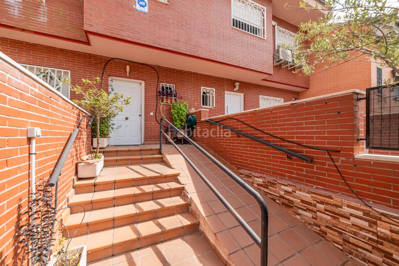 Foto 46dbb576-79ec-4fd7-9608-032b96243a83. Maison jumelée avec cheminée chauffage parking piscine dans Valdemoro