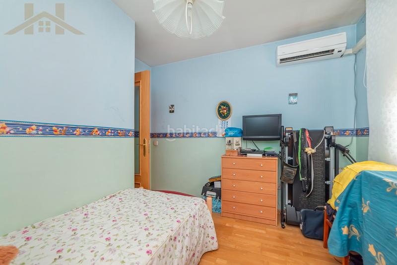 Foto 65307ebb-85f6-4690-b8ae-3c3ac6b0d507. Maison jumelée avec cheminée chauffage parking piscine dans Valdemoro