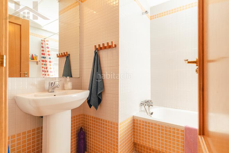 Foto c407365c-bddf-4c6f-a8c4-0a2158bc6628. Flat with heating parking pool in Estación Valdemoro