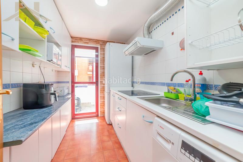 Foto fda86e97-e158-44db-a2e5-a62e1cfd838e. Appartamento con riscaldamento piscina in Guardia Civil-Zona Industrial Valdemoro