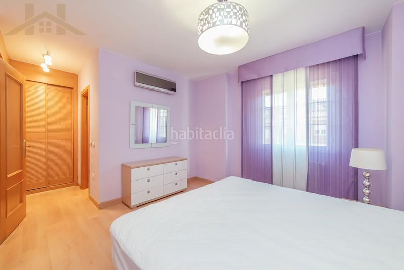 Foto 9b8c25fa-1de9-4a0c-83ec-02553b7c6685. Casa adossada amb xemeneia calefacció aparcament piscina a Valdemoro