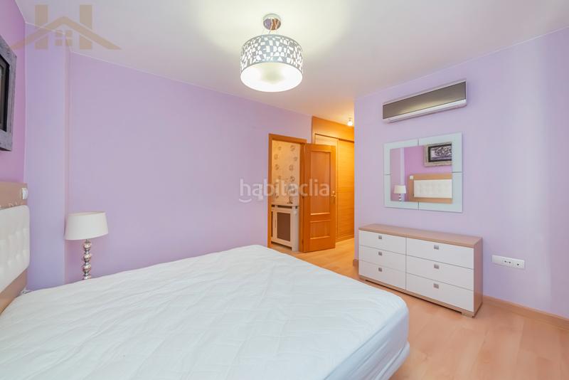 Foto d7ff5628-6c58-4659-8059-8433aa0c4602. Casa adossada amb xemeneia calefacció aparcament piscina a Valdemoro