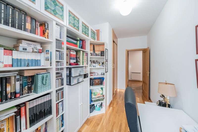 Foto b84819e7-58a2-49e2-9d01-42cc8f8a5dd7. Appartamento in calle del apóstol santiago 9 in Guardia Civil-Zona Industrial Valdemoro