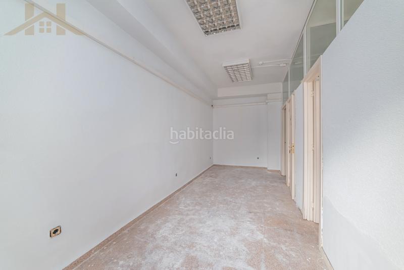 Foto 1c5154cf-a3ac-4a3b-ae49-6dc4b8bfd717. Local comercial a Centro Valdemoro