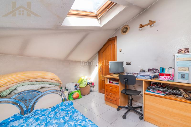 Foto aa5d2929-ef79-483d-a2f8-b054d9f8e0a0. Casa adossada amb xemeneia a Centro Valdemoro