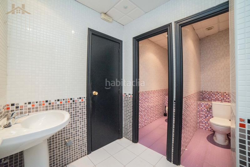 Foto 8a3443ba-9d49-4da0-ab37-8675661eaa92. Locale commerciale in plaza hermano ramón quiroga 7 in Valdemoro