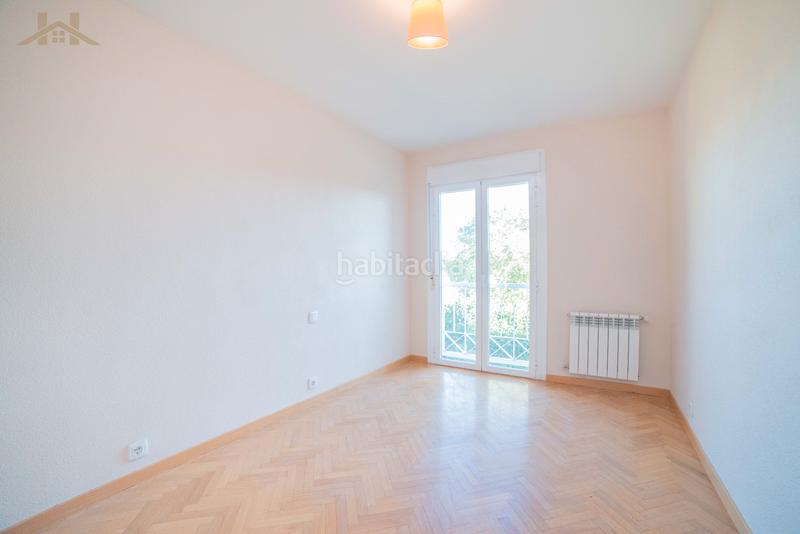 Foto b55ca7a1-924a-4bd9-a134-1044d5fbbae4. Casa adosada chalet adosado en venta – (zona hispanoamérica). en Valdemoro