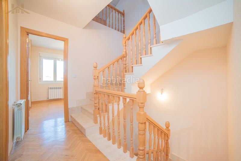 Foto ea96b630-c7ce-4455-89e6-e0d494171ef2. Casa adosada chalet adosado en venta – (zona hispanoamérica). en Valdemoro