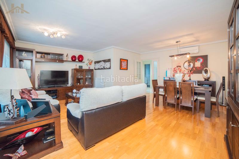 Foto 8d56cd79-412f-4813-9259-f103395f9f86. Maison jumelée avec chauffage parking piscine dans Restón I-Restón II Valdemoro